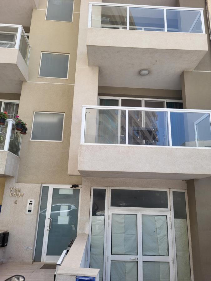 Cozy Apartment, Close To The Sea C4 Сейнт Полс Бей Екстериор снимка